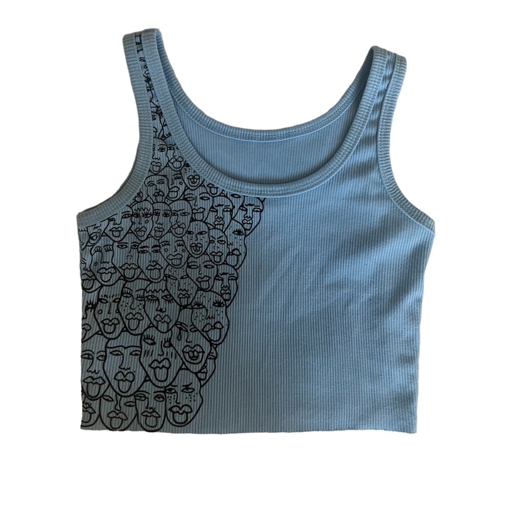 Faces Tank